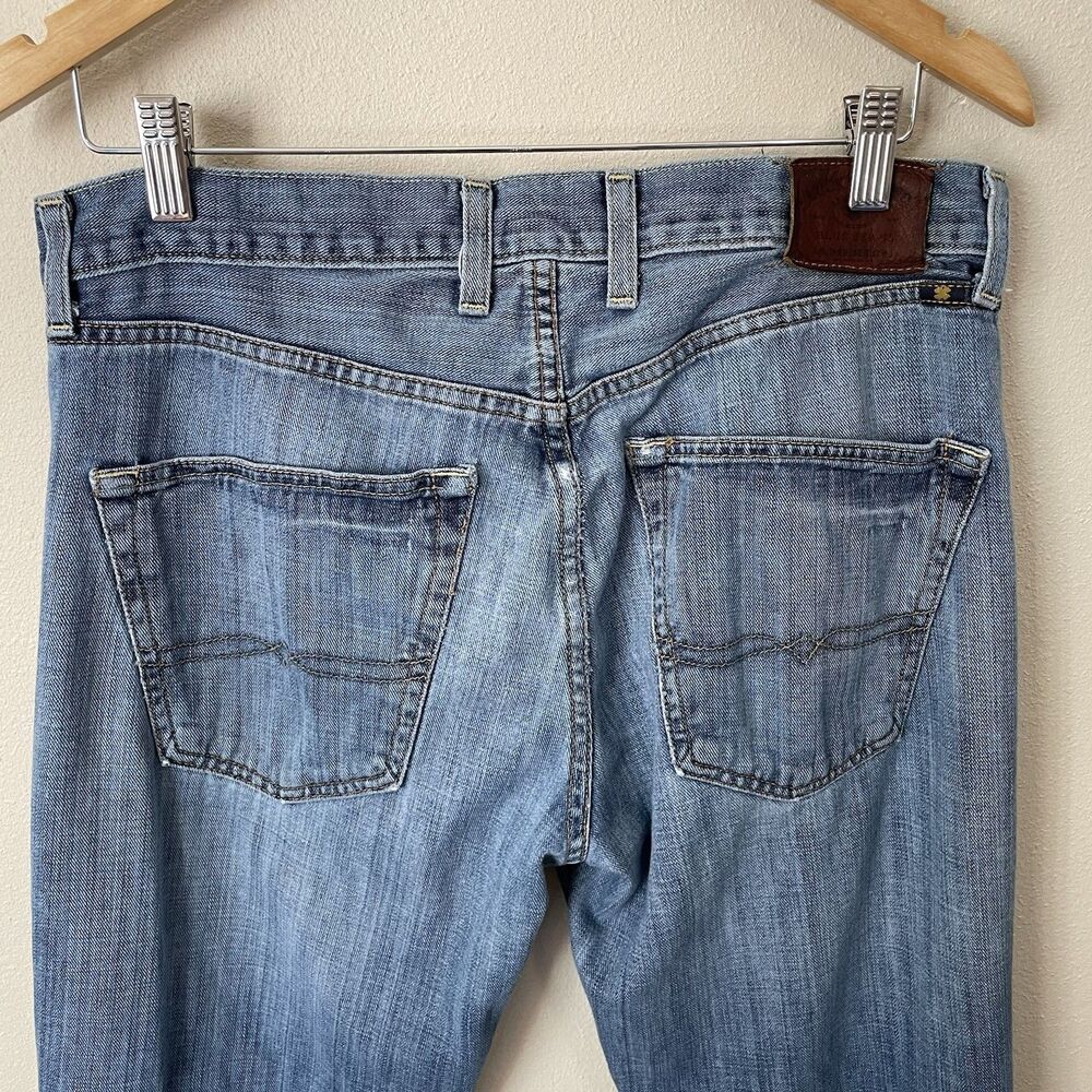 Lucky Brand Mens 221 Original Straight Jeans 32x32 5-Pocket Medium Wash Jeans - Picture 11 of 12